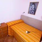 Neia Planet Costa Dorada Apartmán *