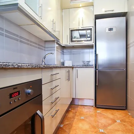 Neia Planet Costa Dorada Apartmán *